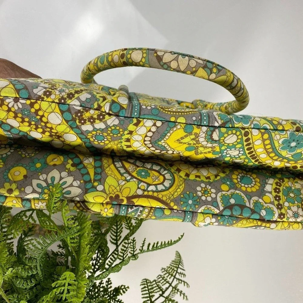 Vera‎ Bradley Limelight Paisley Quilted Kiss Lock Frame Handbag Green Yellow